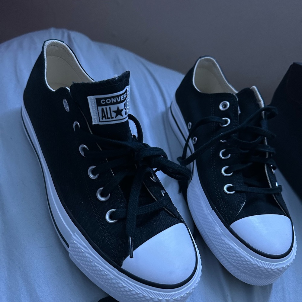 Woman’s Converse Chuck Taylor All Star Sneakers